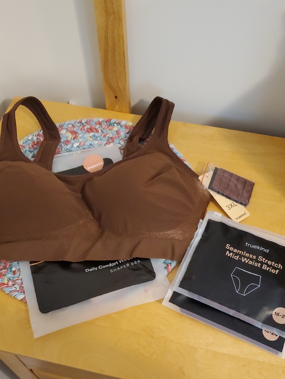 New Shapermint Daily Comfort Wireless Shaper Bra & Matching Briefs Sz 3XL 44D